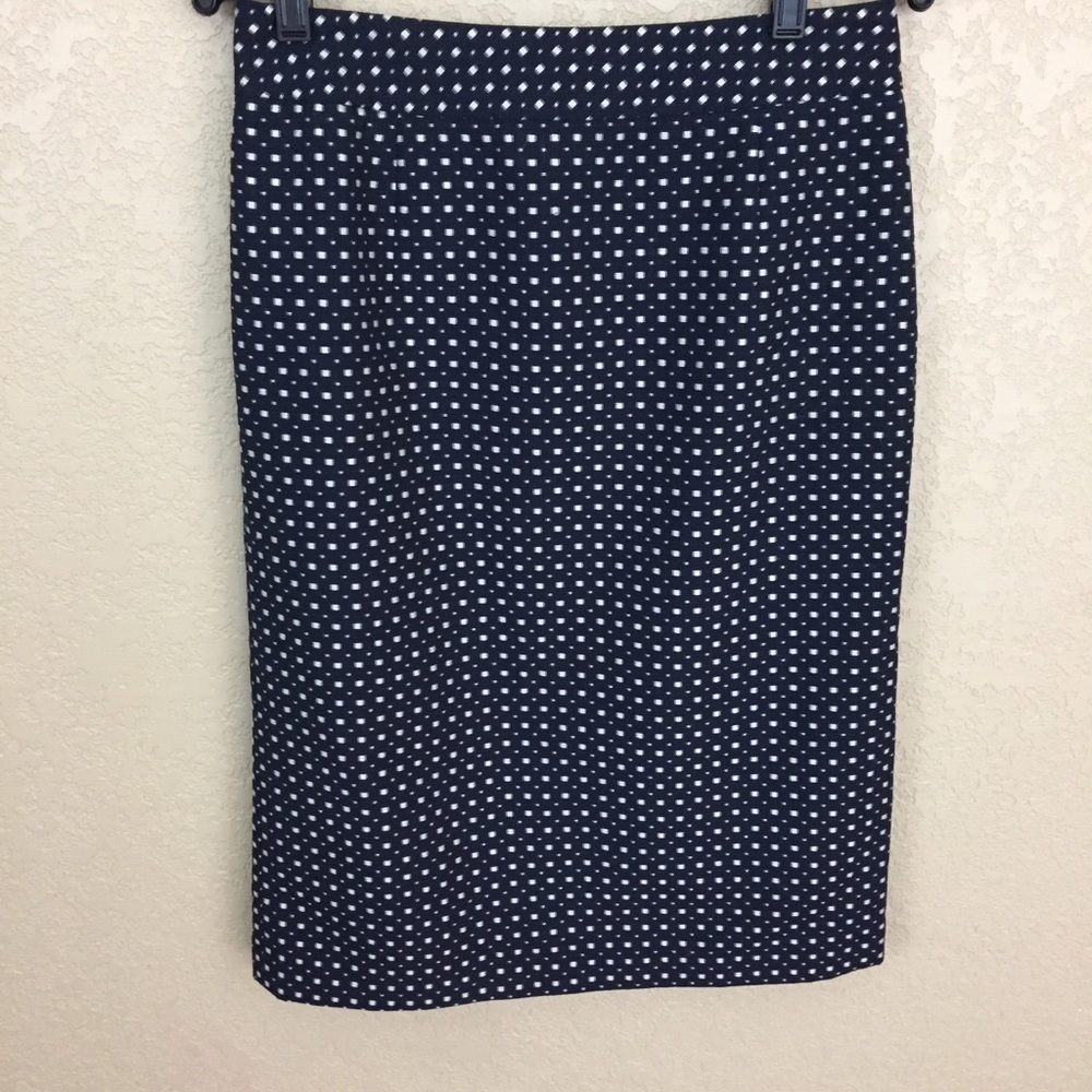 SALE Coldwater Creek size 4 Navy Pencil Skirt H25